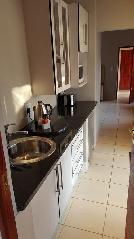 هارتبيسبورت Casa Bianca Guest Lodge الغرفة الصورة