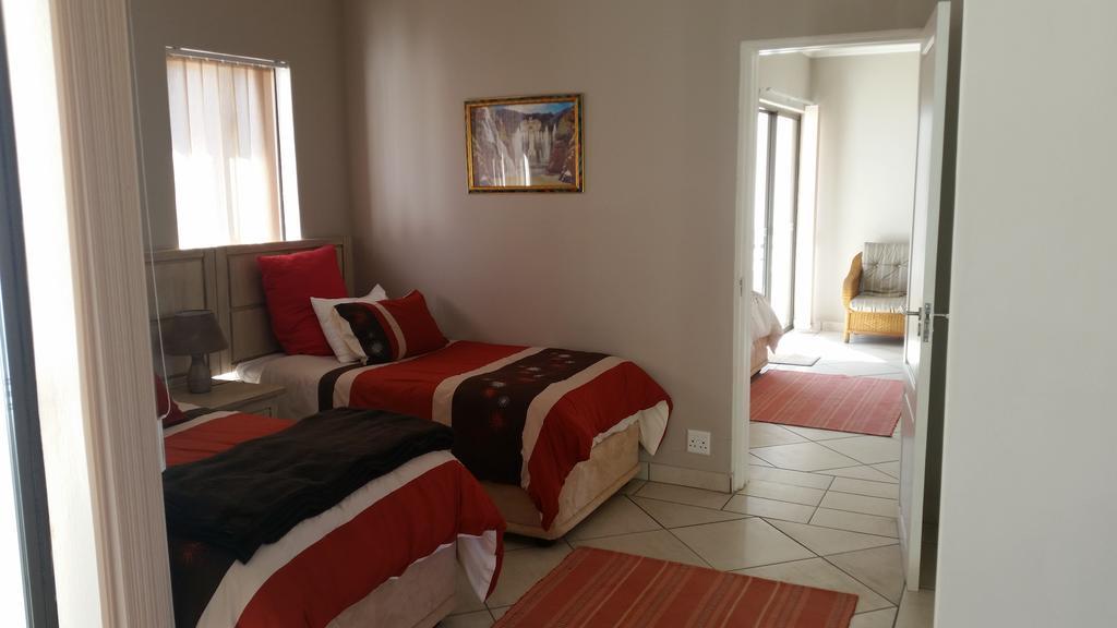 هارتبيسبورت Casa Bianca Guest Lodge الغرفة الصورة